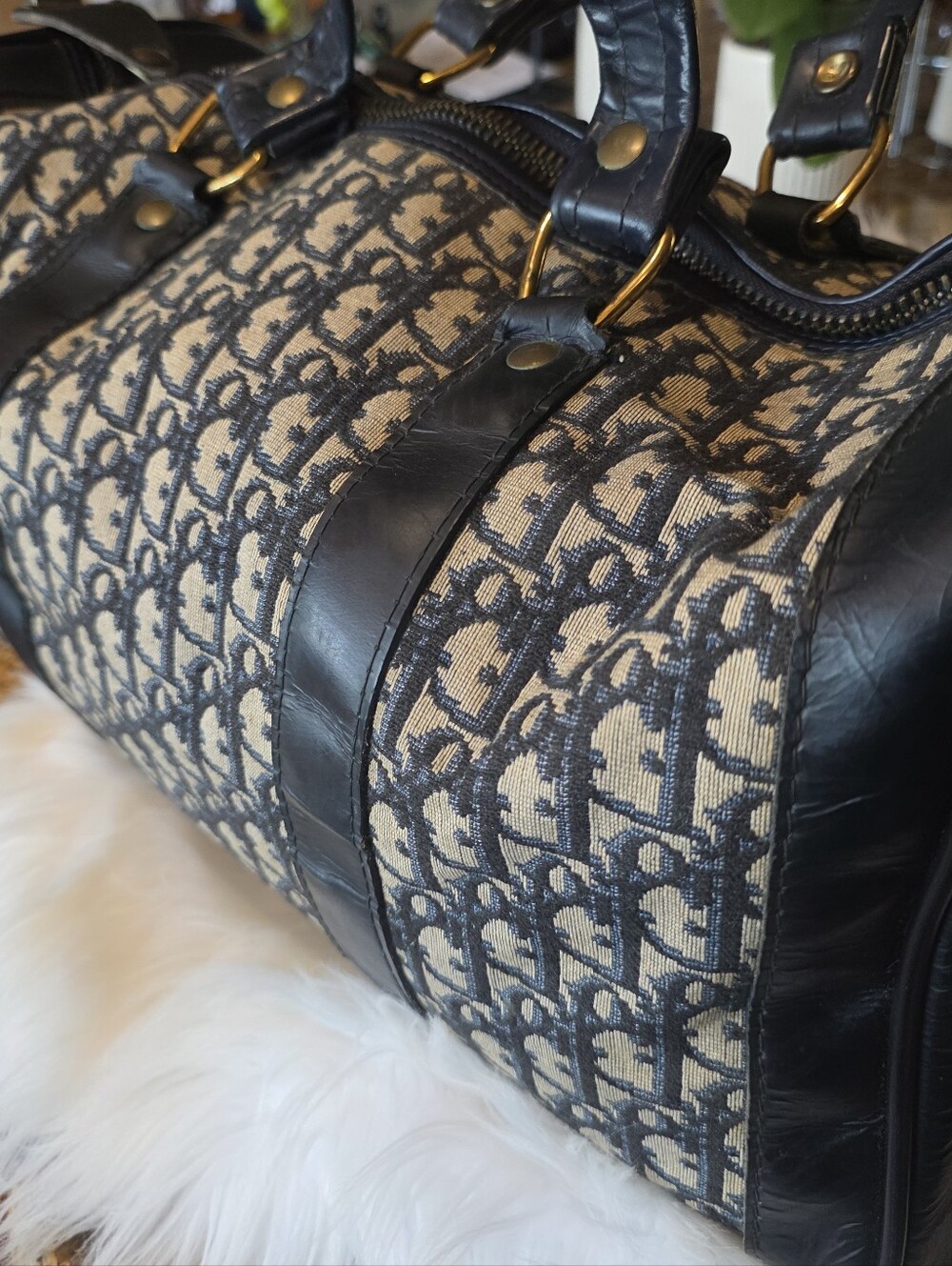 ✨️Dior✨️ duffel bag with leather trim. - Picture 15 of 16